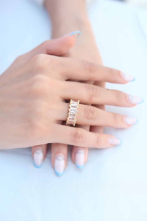 Zirkon Taşlı Baget Gold Renk Kadın Yüzük