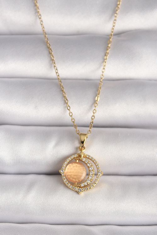 316L Çelik Gold Renk Zirkon Taşlı Turuncu Sedefli Hilal Model Kadın Kolye