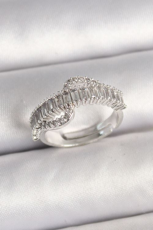 Pirinç Gümüş Renk Su Yolu Zirkon Taşlı Ayarlanabilir Model Kadın Yüzük