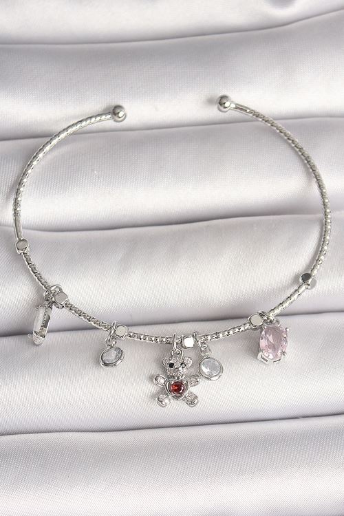 Pirinç Gümüş Renk Sallantı Zirkon Taşlı Ayıcık Figür Kırmızı Taş Detay Charm Kadın Bileklik