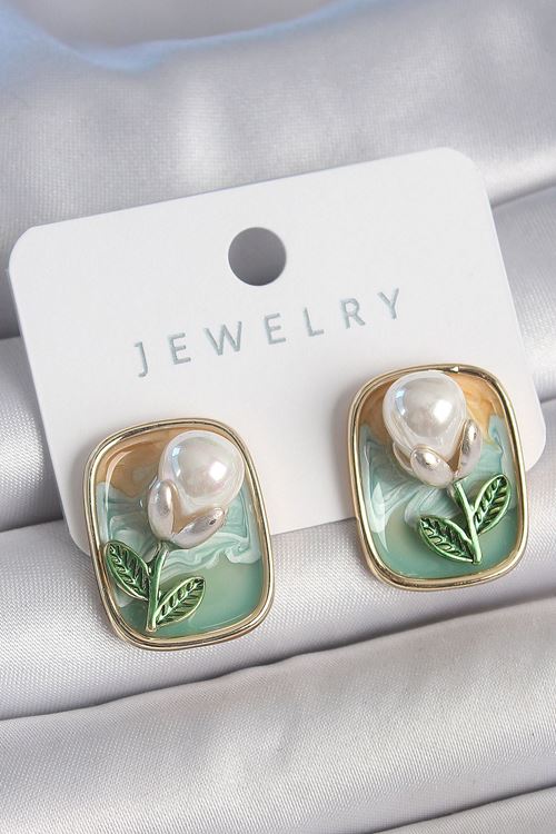 Pirinç Gold Renk Mix Renk Mineli İncili Çiçek Mineli Portre Model Kadın Küpe