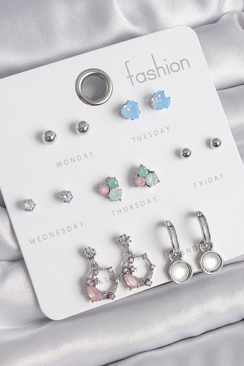 Pirinç Gümüş Renk Zirkon Taşlı Sallantı Halka Model Çiçek Detay 7 Çift Kadın Küpe Seti