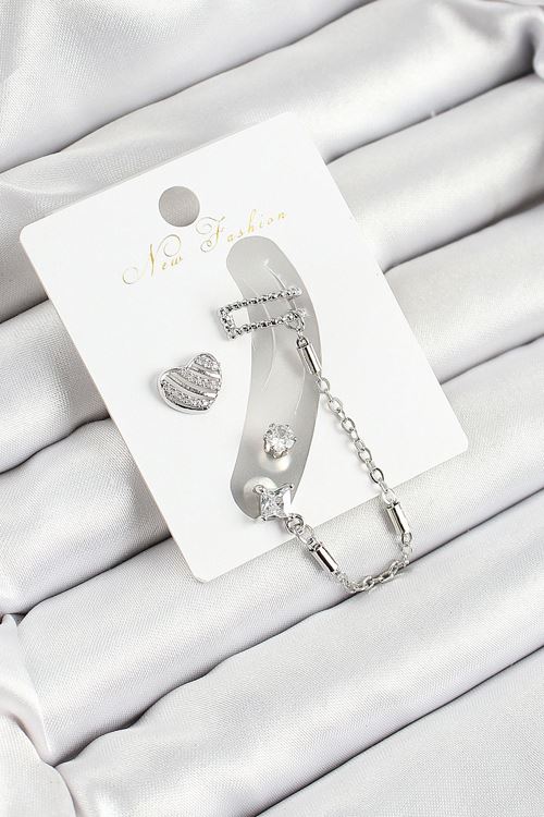 Pirinç Kalp Figürlü Zirkon Taşlı Gümüş Renk 3'lü Kıkırdak Kadın Küpe Set