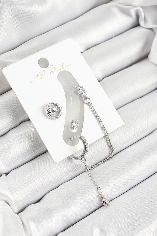 Pirinç Halka Figürlü Zirkon Taşlı Gümüş Renk 3'lü Kıkırdak Kadın Küpe Set