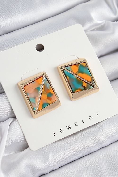 Pirinç  Turuncu Yeşil Üçgen Kesim Detaylı Kare Model Vintage Gold Renk Kadın Küpe