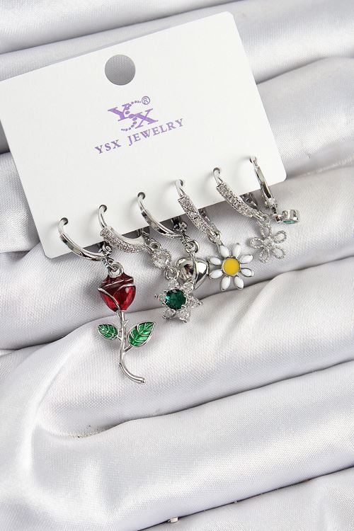 Pirinç Zİrkon Taşlı Gül Ve Papatya Model Gümüş Renk 3'lü Çift Kadın Küpe