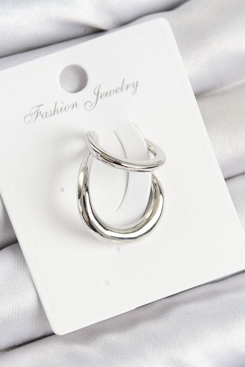 Pirinç Halka Model Gümüş Renk Sağ Kıkırdak Küpe