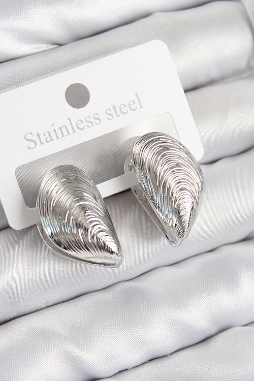 Pirinç İstiridye Model Gümüş Renk Kadın Küpe