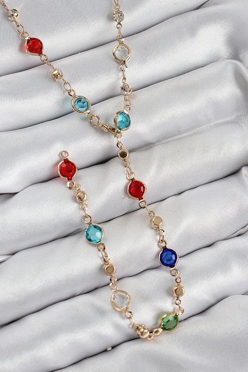 Pirinç Renkli Zirkon Taşlı Model Gold Renk Kadın Y Kolye