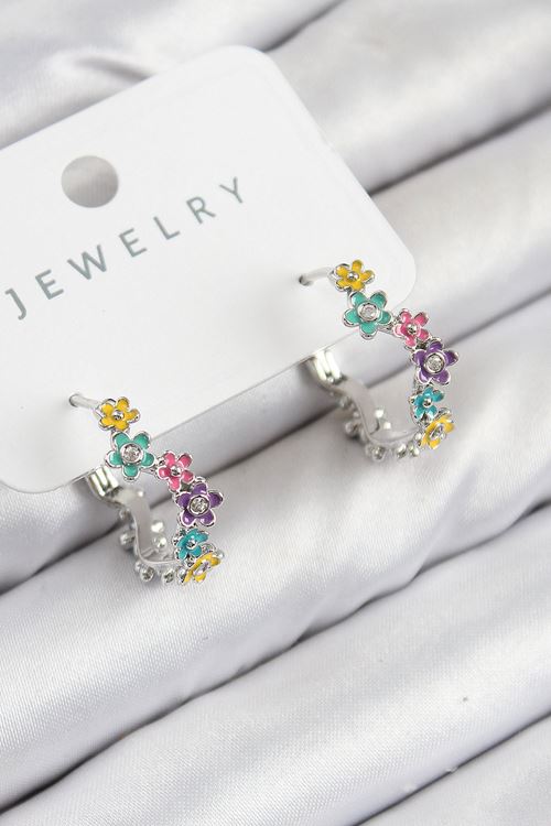 Pirinç Renkli Papatya Model Gümüş Renk Kadın Küpe