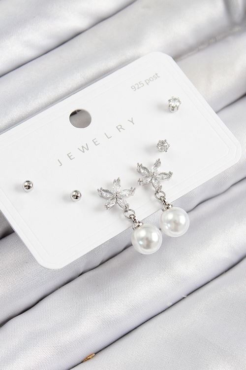 Pirinç Zirkon Taşlı İnci Sallantılı Çiçek Model Gümüş Renk 925 Ayar Gümüş Çivi Kadın Küpe Set