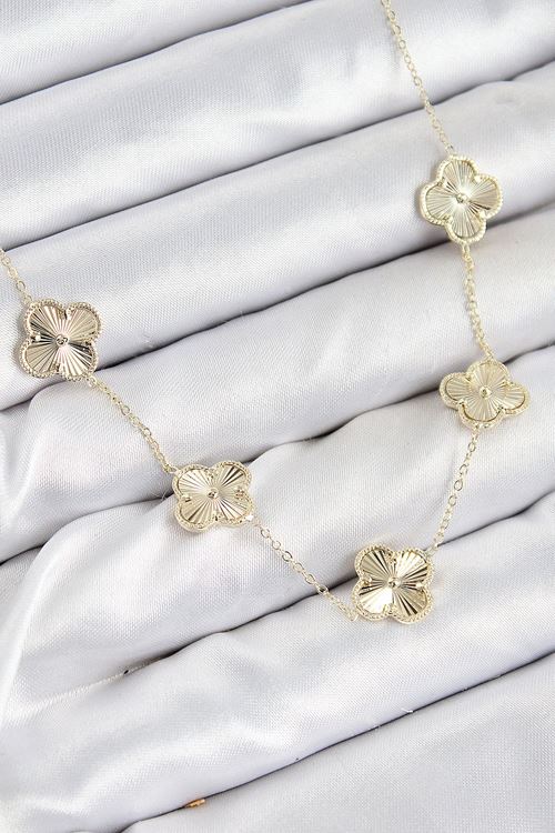 Pirinç VIP Yonca Model Gold Renk Kadın Kolye