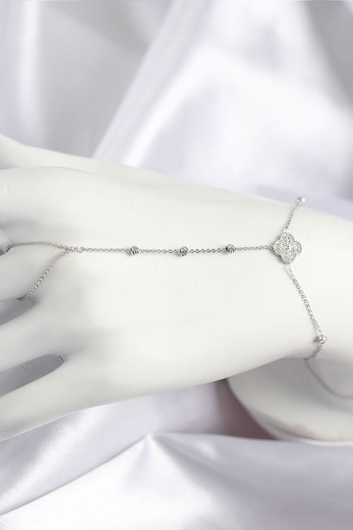 Pirinç Zirkon Taşlı Yonca Model Gümüş Renk Şahmeran