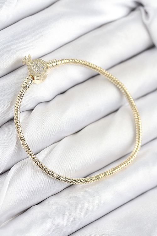 Pirinç Charm Zirkon Taşlı Taç Model Gold Renk Kadın Bileklik