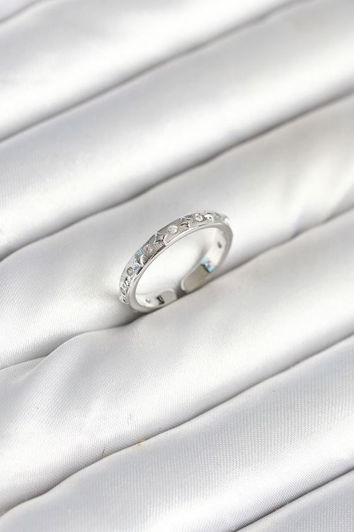 Pirinç Gümüş Renk Zirkon Taşlı Kadın Yüzük